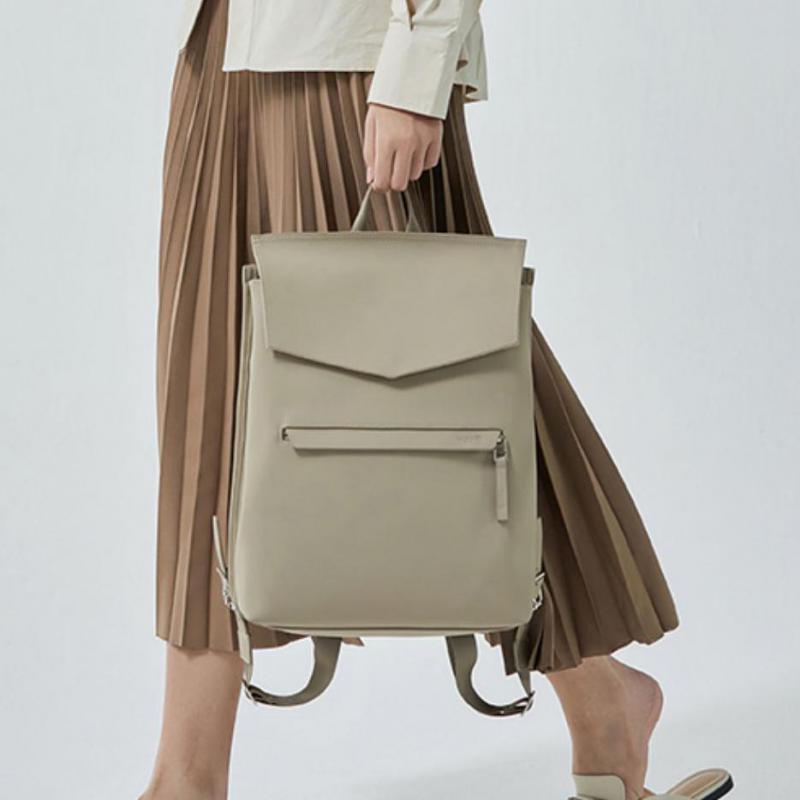 Fashion New Japanese And Korea - Leather Work Bag recension och pris