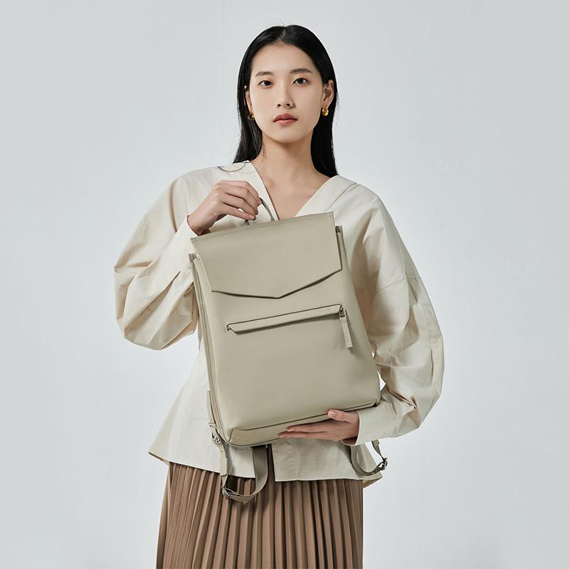 Fashion New Japanese And Korea - Leather Work Bag recension och pris