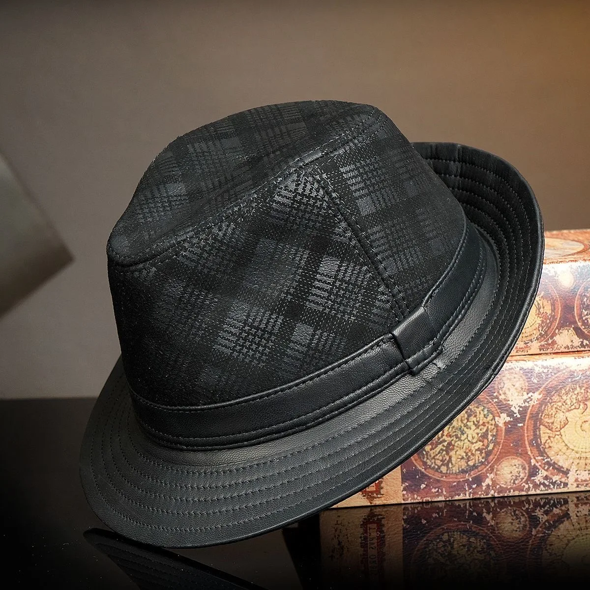 Shows Gentleman Retro High Qua - Leather Work Hat recension och pris